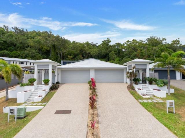 Peaceful Living in a Private Kewarra Beach Setting