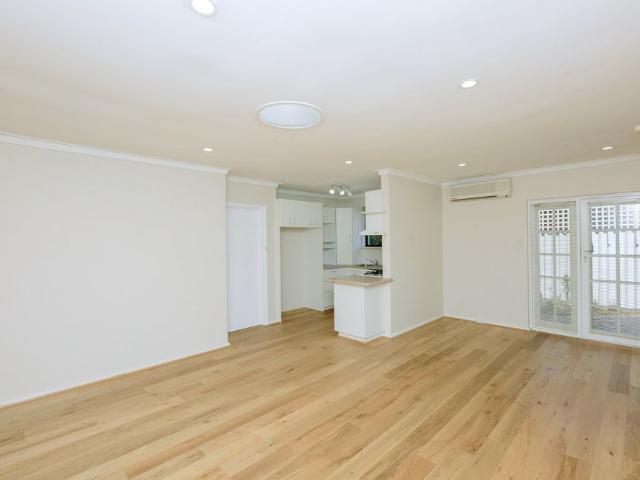 Peaceful Living in a Prime Carine Location