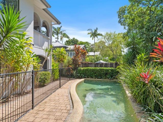Peaceful Living in a Prime Inner City Location