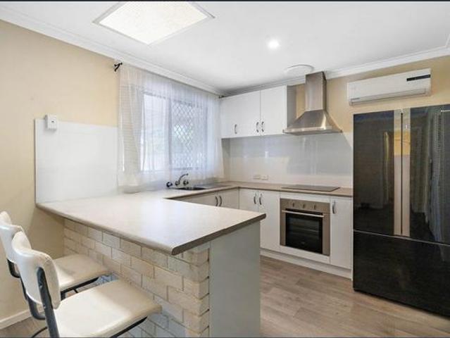 Peaceful Living in a Quiet Cul de Sac