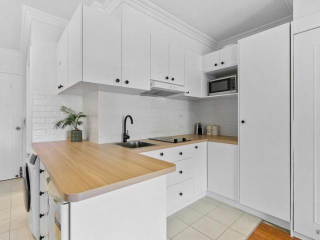Peaceful Living in Bilambil Heights Renovated & Ready To Move In Schedule Your Private Viewing Today!