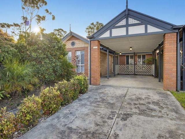 Peaceful Living in the Heart of McLaren Vale!