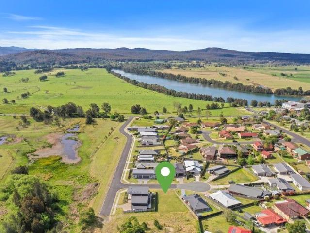 Peaceful Living in the Heart of Moruya