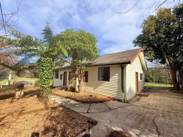 PEACEFUL LIVING IN THE HEART OF AVONSLEIGH