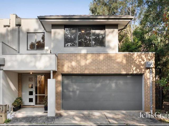 Peaceful living in the prestigious Range Estate