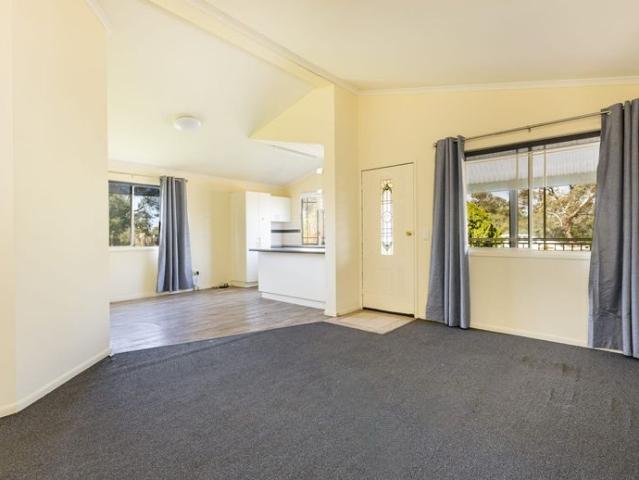 Peaceful Living Just Minutes from Red Cliffs
