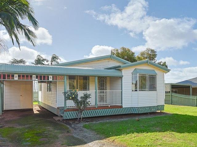 Peaceful Living Just Minutes from Red Cliffs