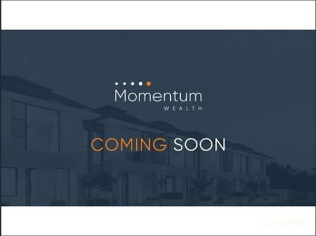 Peaceful Living Meets Convenience – Stylish 3x1 in Prime Como Location