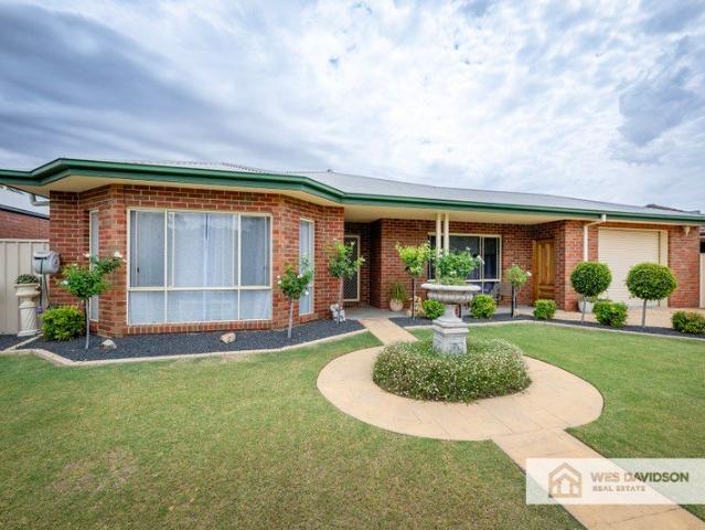 Peaceful Living Near the Wimmera River