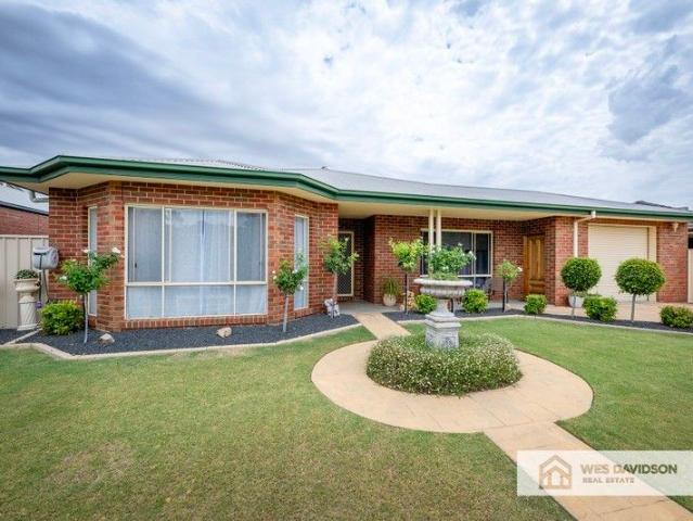 Peaceful Living Near the Wimmera River