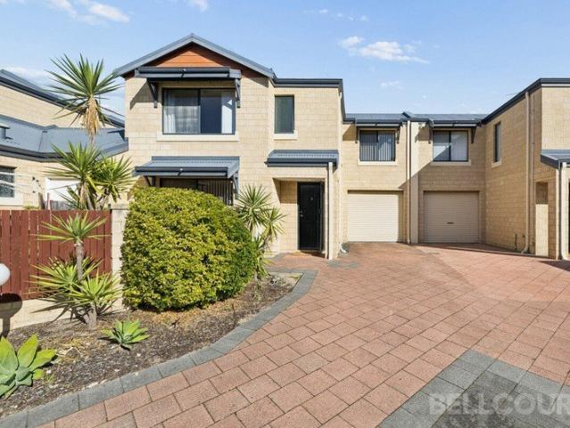 PEACEFUL LIVING, PERFECTLY POSITIONED