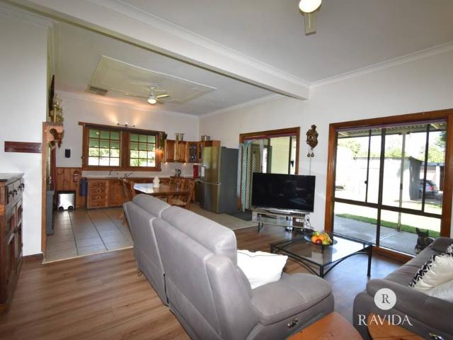 PEACEFUL LOCATION CLOSE TO THE CBD