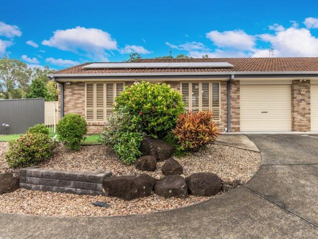 Peaceful Low Maintenance Living in Boutique Estate