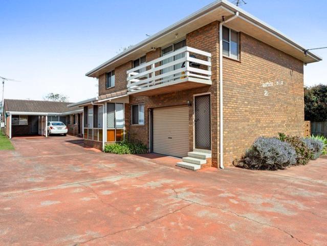Peaceful Low Maintenance Living Just Minutes from the CBD