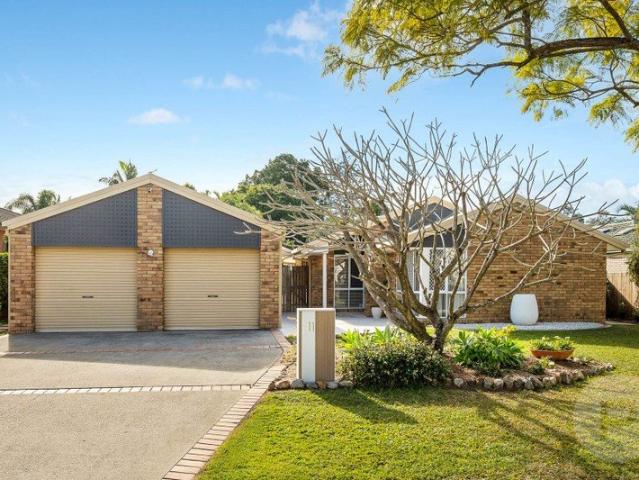 Peaceful Low Set Living in Prestigious Fig Tree Pocket