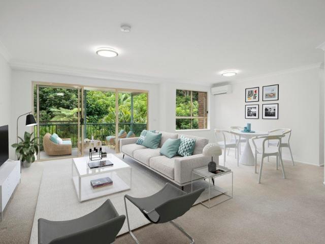 Peaceful north easterly 2 bedroom residence embraced by greenery