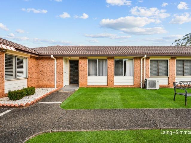Peaceful Over 55s Villa in Convenient Location / Great opportunity for Investors