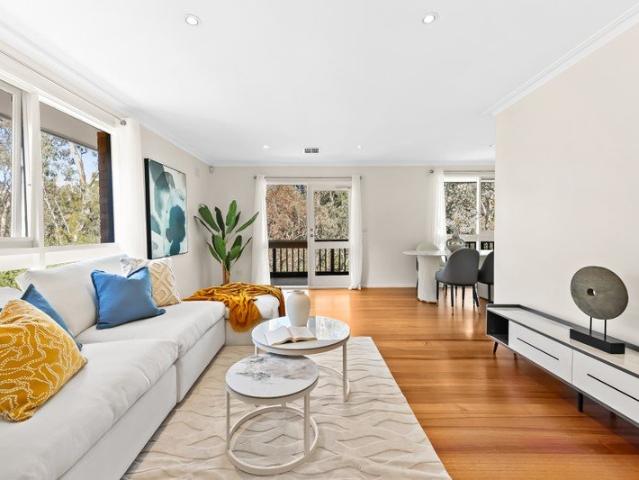 Peaceful parkside three bedroom family home in Box Hill High School Zone