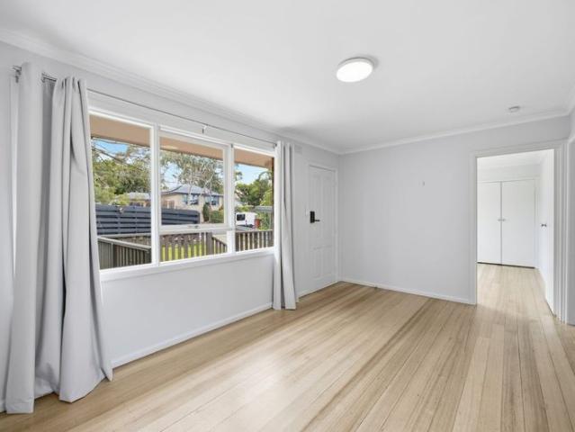 Peaceful Parkside Living with Private Garden