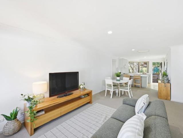 Peaceful, Private And Convenient Villa Living 6 Month Lease