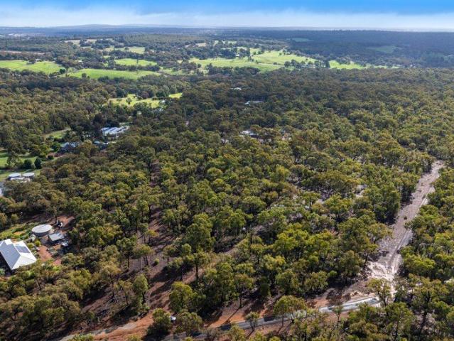 Peaceful, Private, Perfect 10acres