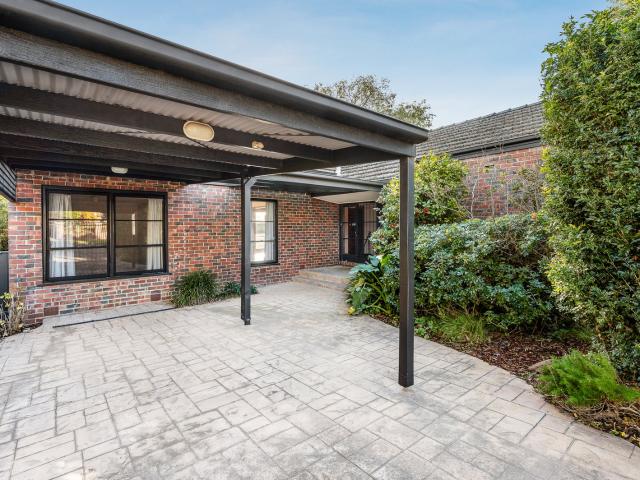 Peaceful, Private & Superbly Presented