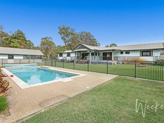 PEACEFUL RELAXING LIFESTYLE POOL & SHEDS!