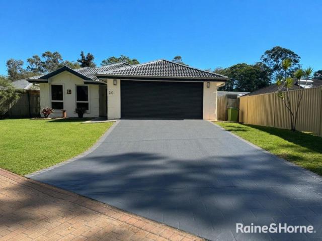 Peaceful Reserve Outlook on a Spacious 724sqm