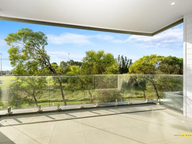 Peaceful Reserve Side Living with Space for the Whole Family