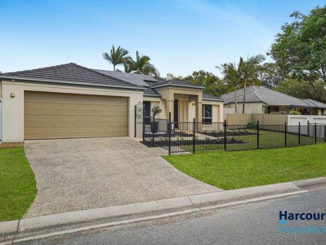 Peaceful Riverside Living with Space to Entertain!