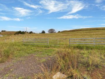Peaceful Rural Lifestyle with Stunning Views 3.8ha Approx. 9.4 Acres