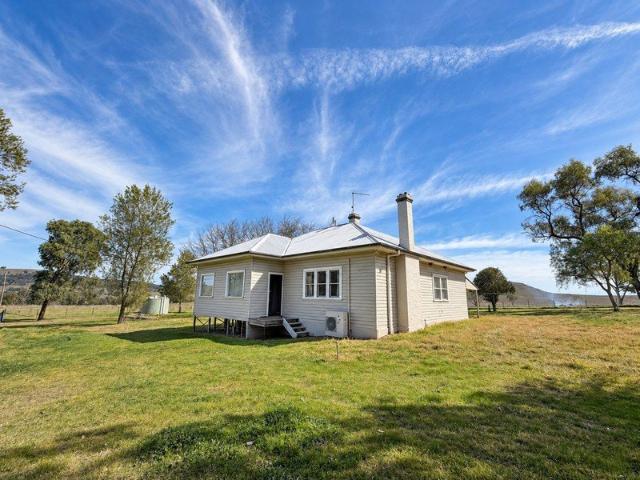 Peaceful Rural Living Fully Furnished & Utilities Included