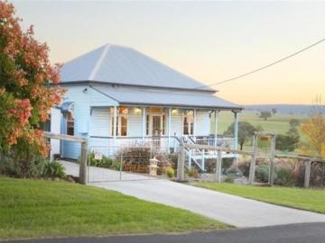 Peaceful Rural Living with Granny Flat