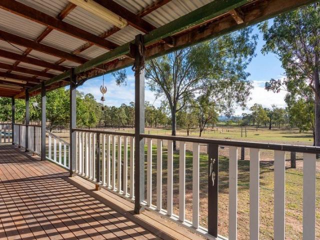 Peaceful Rural Living with Space for the Whole Family