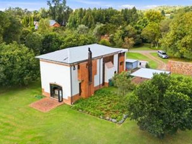 peaceful, secure smallholding on the.