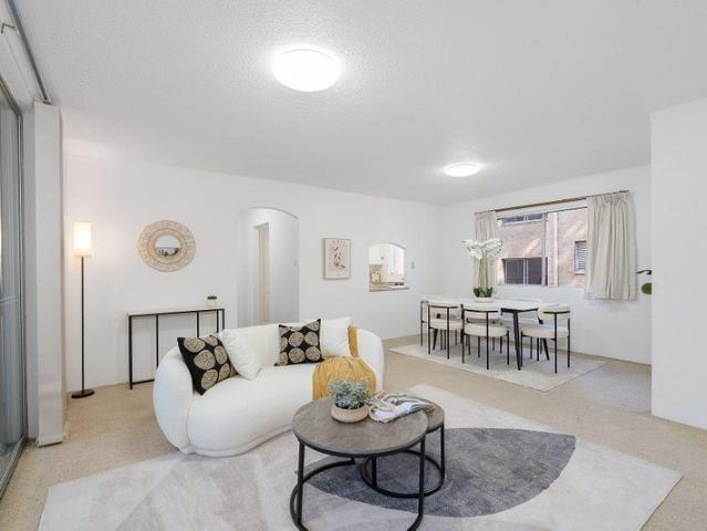 Peaceful, Spacious North Easterly Apartment with Outstanding Lifestyle Appeal