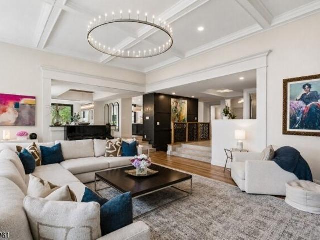 Peachcroft Dr, Bernardsville, Home For Sale