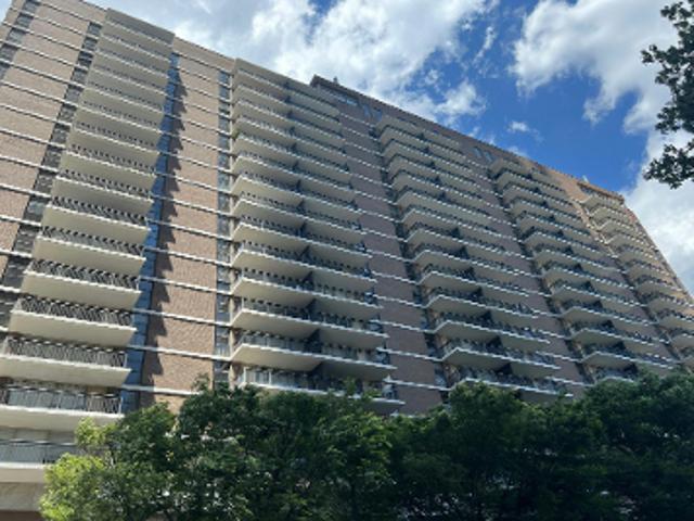 Peachtree St NE Apt 504