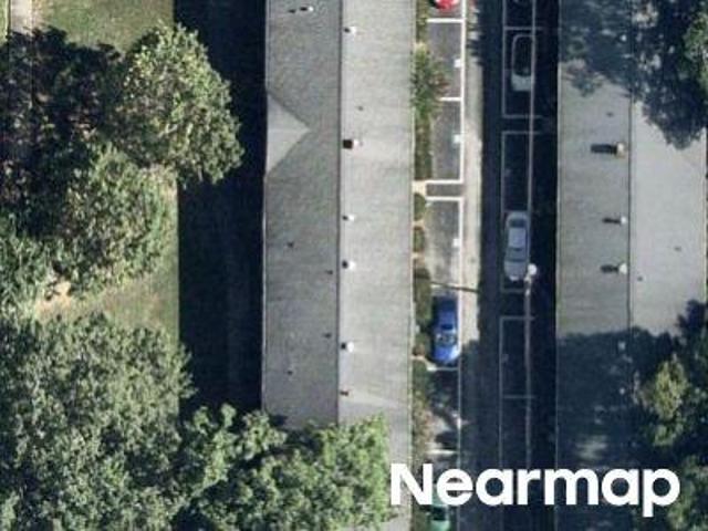 Peachtree Rd NE