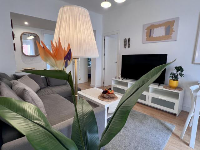 Peachy Stays 4 Bedroom Brand New Central Flat