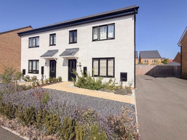 Peacock Drive, Sawtry PE28, 4 bed semi detached house to rent, £1,500 pcm | PrimeLocation