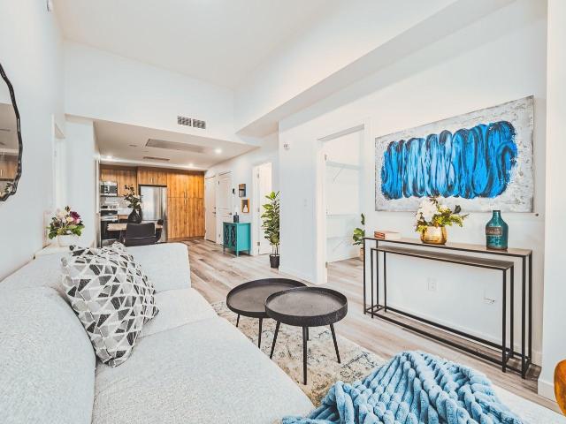 Peak Residences Downtown Edmonton 2 Bedroom Apartment for Rent at 10058 102 St Nw, Edmonton, AB T5J 0M5 Downtown Edmonton