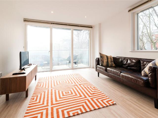 Pear Tree Street, London EC1V, 1 bed flat to rent, £2,650 pcm | PrimeLocation