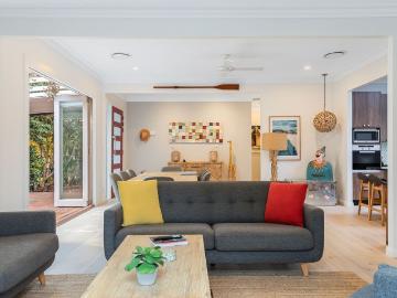 Tuggerah Lake, Jilliby, Wyong Region, Snapper Island