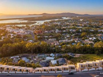 PEARL RESIDENCES | BRAND NEW, LUXURY COASTAL TOWNHOMES