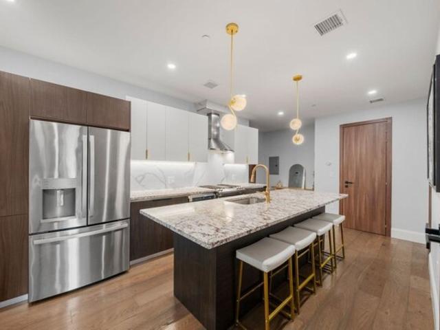 Pearl St Unit,boston, Condo For Sale