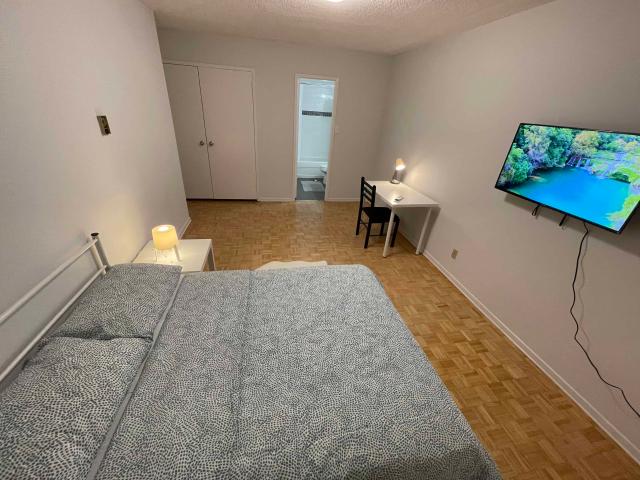 Pearson Housing 411 Duplex Ave, Toronto Student Apartments | Amber