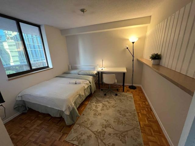 Pearson Housing St Patrick Street, Toronto Student Apartments | Amber