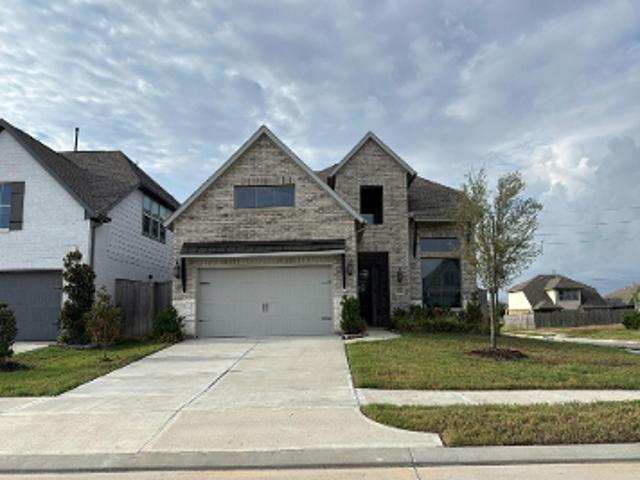 Pearwood Dr