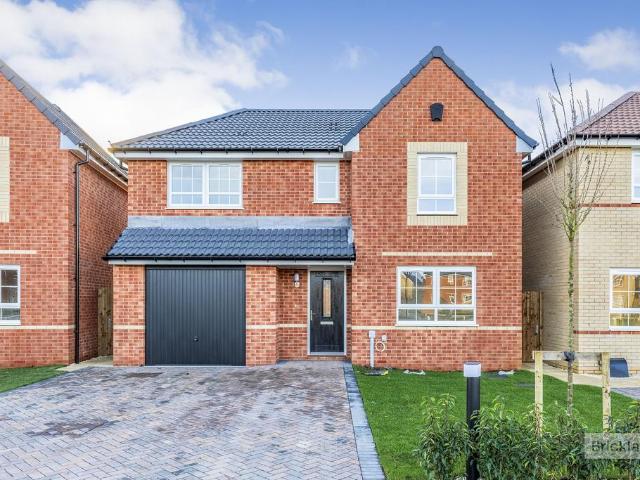 Peartree Walk, Whittlesey, PETERBOROUGH 4 bed house to rent £1,750 pcm £404 pw